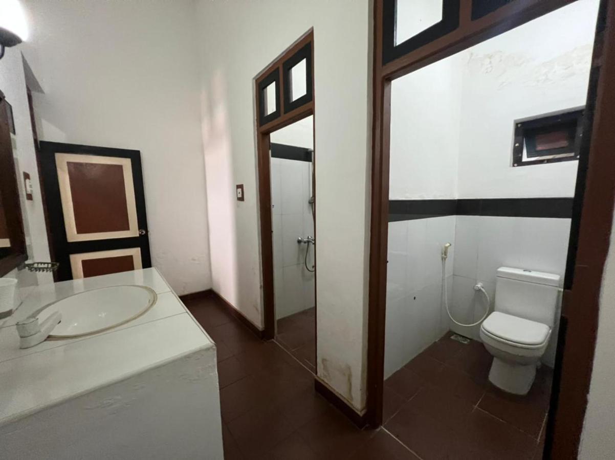 אנוראדפורה The Triangle Hotel חדר תמונה