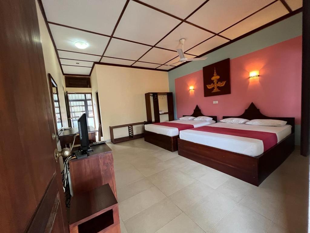 אנוראדפורה The Triangle Hotel חדר תמונה